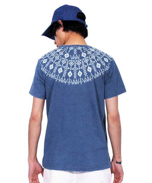 ８(eight)（エイト）の「ネイティブ 半袖Tシャツ インディゴ（Tシャツ/カットソー・メンズ・ブルー/ホワイト/インディゴブルー・MEDIUM/LARGE/X-LARGE）」の18枚目の写真