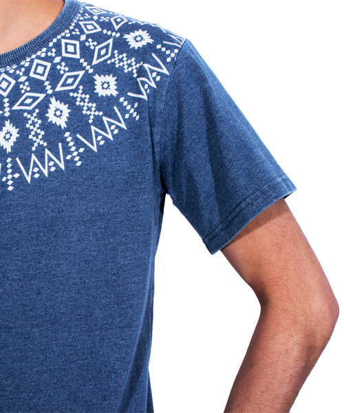 ８(eight)（エイト）の「ネイティブ 半袖Tシャツ インディゴ（Tシャツ/カットソー・メンズ・ブルー/ホワイト/インディゴブルー・MEDIUM/LARGE/X-LARGE）」の22枚目の写真