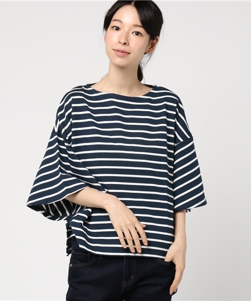 earth music&ecology（アースミュージックアンドエコロジー）の「ビックマリンボーダーフレアスリーブプルオーバー（Tシャツ/カットソー・レディース・オフホワイト/ネイビー/杢グレー/ブラウン・FREE）」の17枚目の写真