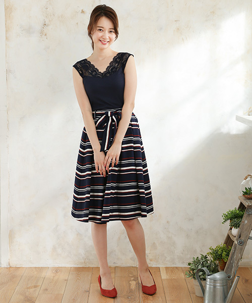 Honeys（ハニーズ）の「レース使いタンクトップ（タンクトップ・レディース・ネイビー/ブラック/オフホワイト・L/M/S）」の8枚目の写真