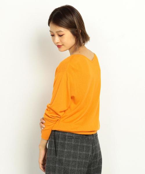 BEAUTY&YOUTH UNITED ARROWS（ビューティーアンドユースユナイテッドアローズ）の「BY∴ バックVネックニット ◆（ニット/セーター・レディース・ナチュラル/ネイビー/レッド/オレンジ・FREE）」の20枚目の写真