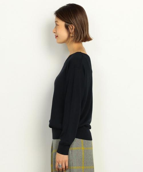 BEAUTY&YOUTH UNITED ARROWS（ビューティーアンドユースユナイテッドアローズ）の「BY∴ バックVネックニット ◆（ニット/セーター・レディース・ナチュラル/ネイビー/レッド/オレンジ・FREE）」の11枚目の写真