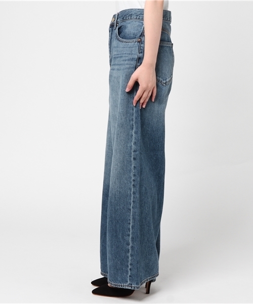human woman(ヒューマンウーマン)の「ワイドデニムパンツ(デニムパンツ・レディース・ブルー・SMALL/LARGE/X-SMALL/MEDIUM)」の3枚目の写真