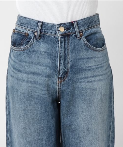 human woman(ヒューマンウーマン)の「ワイドデニムパンツ(デニムパンツ・レディース・ブルー・SMALL/LARGE/X-SMALL/MEDIUM)」の5枚目の写真