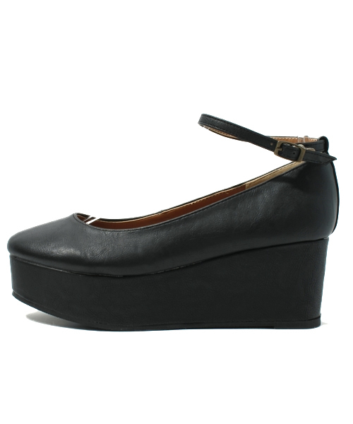 WEGO（ウィゴー）の「厚底ストラップパンプス（パンプス・レディース・ブラック/パープル/その他1・23.5/24.5）」の4枚目の写真