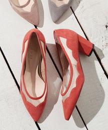 ポインテッドトゥパンプス