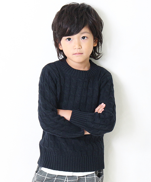 devirock（デビロック）の「ベーシックケーブルニット セーター（ニット/セーター・キッズ・オフホワイト/カーキ/イエロー系その他/スモークピンク/レンガ/ブラック/ネイビー/モカ/ピンク系その他・110cm/120cm/140cm/150cm/130cm/160cm/100cm）」の5枚目の写真