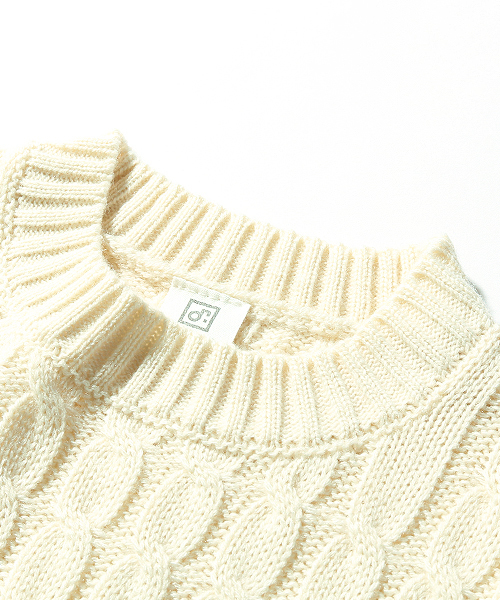 devirock（デビロック）の「ベーシックケーブルニット セーター（ニット/セーター・キッズ・オフホワイト/カーキ/イエロー系その他/スモークピンク/レンガ/ブラック/ネイビー/モカ/ピンク系その他・110cm/120cm/140cm/150cm/130cm/160cm/100cm）」の21枚目の写真
