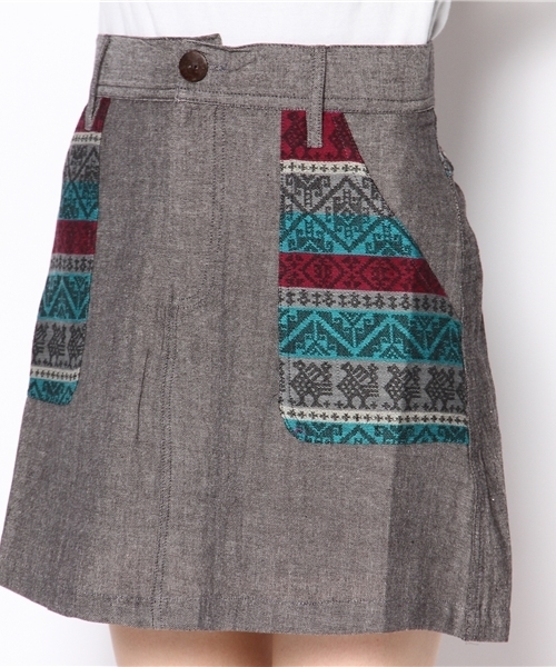 チチカカ(チチカカ)の「ウィチョールボーダースカート(スカート・レディース・チャコールグレー/グリーン/オレンジ・MEDIUM/SMALL)」の6枚目の写真