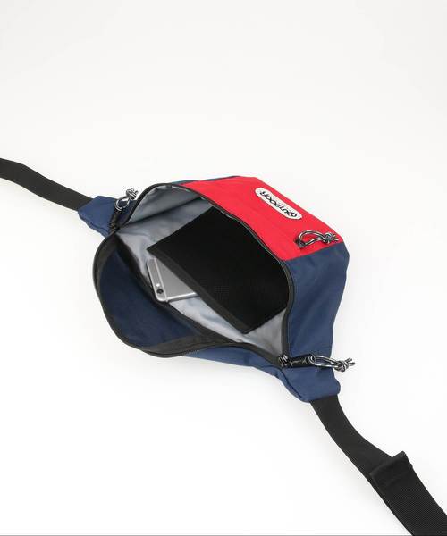 OUTDOOR PRODUCTS（アウトドアプロダクツ）の「MAY HIP BAG ウエストポーチ（ボディバッグ/ウエストポーチ・レディース・ブラック/ネイビー/グレー/レッド/エメラルド/ベージュ/オリーブ/ブルー系その他/レッド系その他/インディゴブルー/マスタード/ベージュ系その他・FREE）」の14枚目の写真