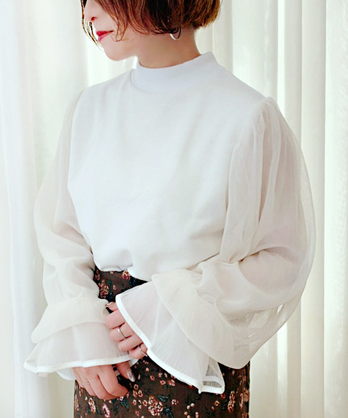 apres jour（アプレジュール）の「袖チュールハイネックトップス【ZOZOTOWN限定アイテム】（スウェット・レディース・ブラック/ベージュ/オフホワイト・フリー）」の11枚目の写真