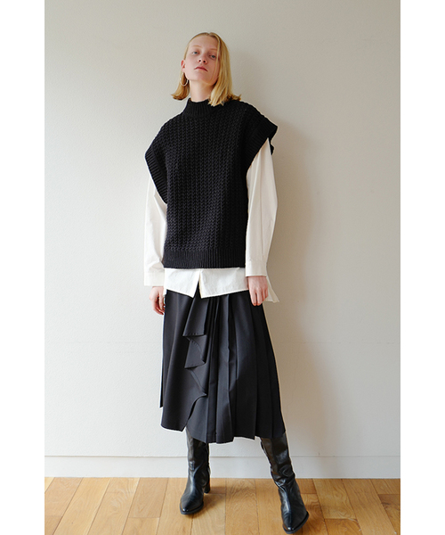 CLANE（クラネ）の「ASSYMETRY FRILL PLEAT WRAP SKIRT（スカート