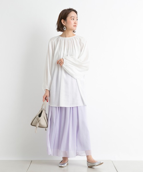 DouDou（ドゥドゥ）の「バックオープンギャザーブラウス（シャツ/ブラウス・レディース・ベージュ/オフホワイト/ラベンダー・FREE）」の12枚目の写真