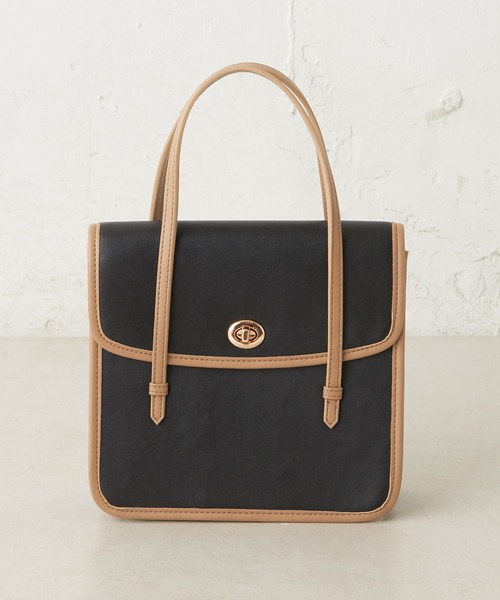 one after another NICE CLAUP（ワンアフターアナザーナイスクラップ）の「パイピングスクエアバッグ（ショルダーバッグ・レディース・アイボリー/ブラック/モカ・FREE）」の3枚目の写真