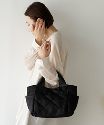 VitaFelice（ヴィータフェリーチェ）の「キルティング2wayナイロントートバッグ（トートバッグ）」