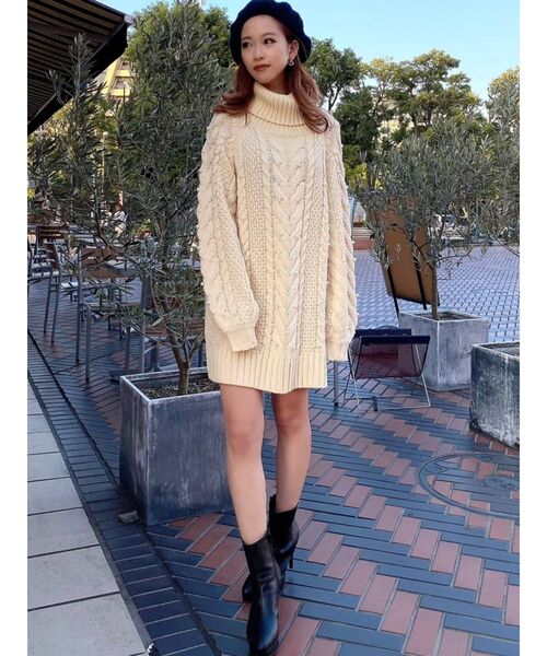 RESEXXY（リゼクシー）の「ビーズケーブルニットワンピース（ワンピース・レディース・ブラック/ピンク/アイボリー・FREE）」の9枚目の写真