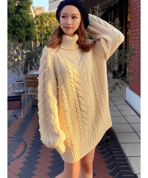 RESEXXY（リゼクシー）の「ビーズケーブルニットワンピース（ワンピース・レディース・ブラック/ピンク/アイボリー・FREE）」の12枚目の写真