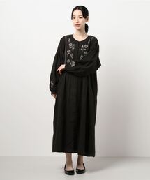 Samansa Mos2 | 胸元切替刺繍ワンピース(ワンピース)