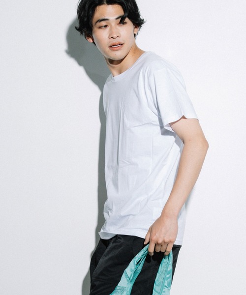 FRUIT OF THE LOOM(フルーツオブザルーム)の「冷感インナーTシャツ(Tシャツ/カットソー・メンズ・ブラック/ホワイト・XL/L/M)」の7枚目の写真