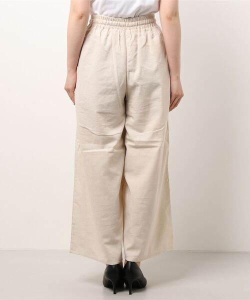 INNOCENT BLUE（イノセントブルー）の「【innocent blue/イノセントブルー】コットンリネンリラックスパンツ　ワイドパンツ フレアシルエット　ウエストイージー仕様（その他パンツ・レディース・ベージュ/ブルー/ライトブラウン/サンドベージュ/アイボリー/ライトグリーン・MEDIUM）」の8枚目の写真
