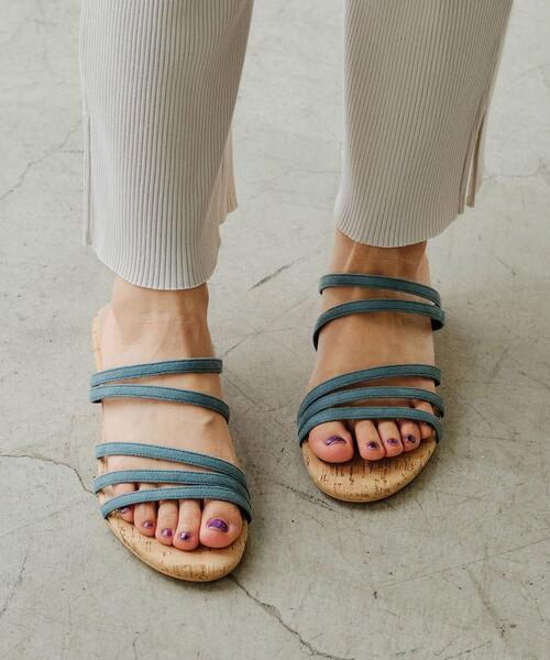 green label relaxing（グリーンレーベルリラクシング）の「◆FFC ストラップ ウェッジ サンダル (3.0cmヒール)（サンダル・レディース・ホワイト/ゴールド/ブラック/ターコイズブルー/ブラウン/その他1・S/L/M/XS/LL）」の4枚目の写真