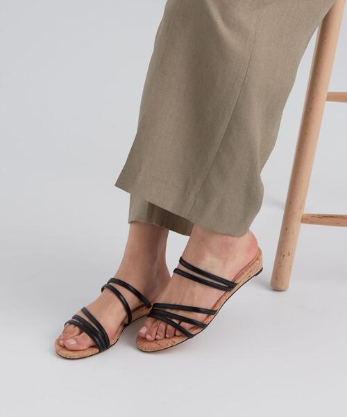 green label relaxing（グリーンレーベルリラクシング）の「◆FFC ストラップ ウェッジ サンダル (3.0cmヒール)（サンダル・レディース・ホワイト/ゴールド/ブラック/ターコイズブルー/ブラウン/その他1・S/L/M/XS/LL）」の2枚目の写真