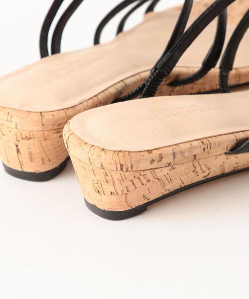 green label relaxing（グリーンレーベルリラクシング）の「◆FFC ストラップ ウェッジ サンダル (3.0cmヒール)（サンダル・レディース・ホワイト/ゴールド/ブラック/ターコイズブルー/ブラウン/その他1・S/L/M/XS/LL）」の22枚目の写真