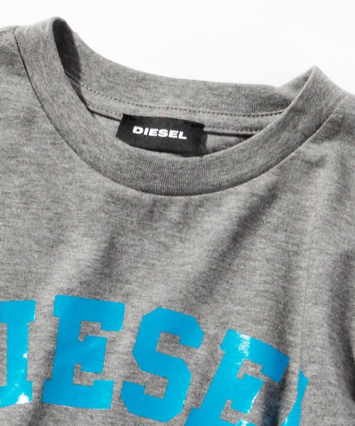 DIESEL KIDS(ディーゼルキッズ)の「DIESEL(ディーゼル)Kids & Junior プリント長袖ロンTカットソー(Tシャツ/カットソー・キッズ・ホワイト/チャコールグレー/ブラック・6YEAR/8YEAR/14Y/10YEAR/12YEAR/16Y/4YEAR)」の16枚目の写真