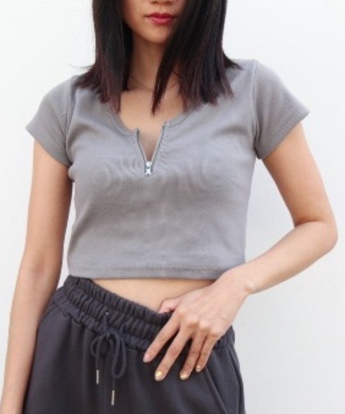 FIG&VIPER(フィグアンドバイパー)の「リブZIPショートT(Tシャツ/カットソー・レディース・ホワイト/ブラック/グレー/ブルー/ライトパープル/ピンク・FREE)」の3枚目の写真