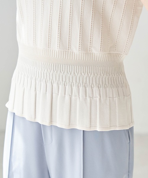 ROPE' PICNIC(ロペピクニック)の「ペプラムノースリーブプルオーバー(ニット/セーター・レディース・ブラック/キナリ/ダークラベンダー/ワイン・38)」の5枚目の写真