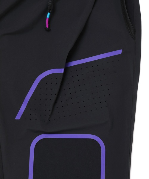 SIVA（シヴァ）の「SIVA シヴァ / ONE-PLEATS NYLON PANTS ワンプリーツナイロンワイドパンツ セットアップ / 21C-S-06-04（その他パンツ・メンズ・ブラック/カーキ・3/2）」の17枚目の写真