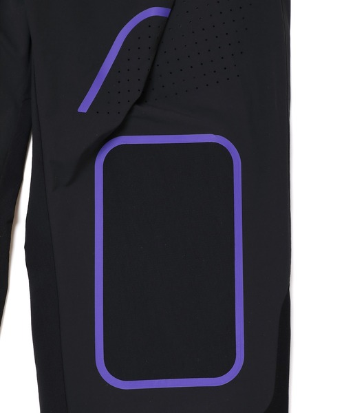 SIVA（シヴァ）の「SIVA シヴァ / ONE-PLEATS NYLON PANTS ワンプリーツナイロンワイドパンツ セットアップ / 21C-S-06-04（その他パンツ・メンズ・ブラック/カーキ・3/2）」の18枚目の写真