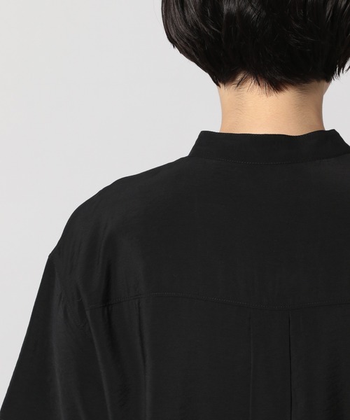 PAGEBOY(ページボーイ)の「バンドカラーショートスリーブシャツ(シャツ/ブラウス・レディース・ブラック/オフホワイト/ブラウン系その他/グレイッシュベージュ・FREE)」の21枚目の写真