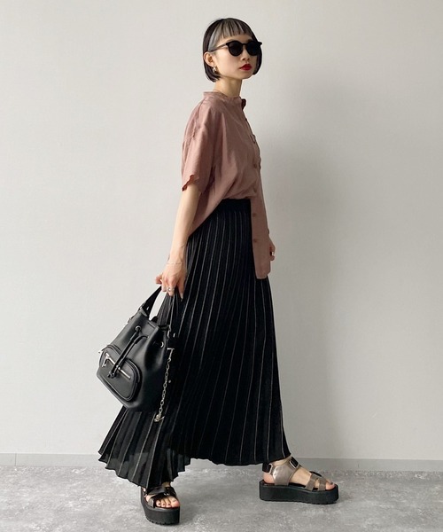 PAGEBOY(ページボーイ)の「バンドカラーショートスリーブシャツ(シャツ/ブラウス・レディース・ブラック/オフホワイト/ブラウン系その他/グレイッシュベージュ・FREE)」の19枚目の写真