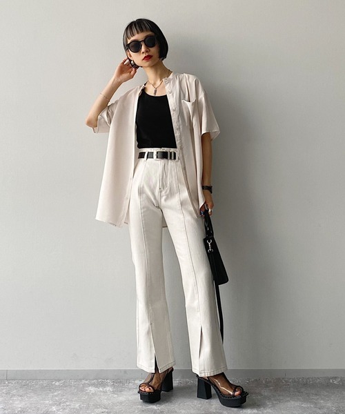 PAGEBOY(ページボーイ)の「バンドカラーショートスリーブシャツ(シャツ/ブラウス・レディース・ブラック/オフホワイト/ブラウン系その他/グレイッシュベージュ・FREE)」の6枚目の写真