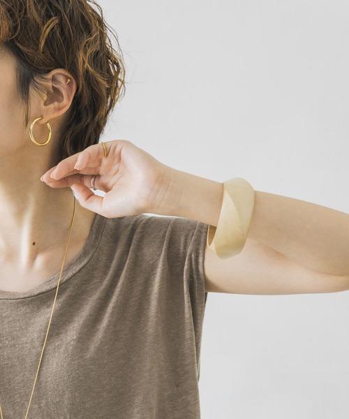 URBAN RESEARCH（アーバンリサーチ）の「ウッドバングル（ブレスレット・レディース・ナチュラル/ブラウン・-）」の7枚目の写真