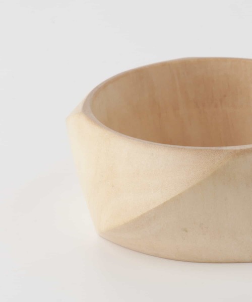 URBAN RESEARCH（アーバンリサーチ）の「ウッドバングル（ブレスレット・レディース・ナチュラル/ブラウン・-）」の4枚目の写真