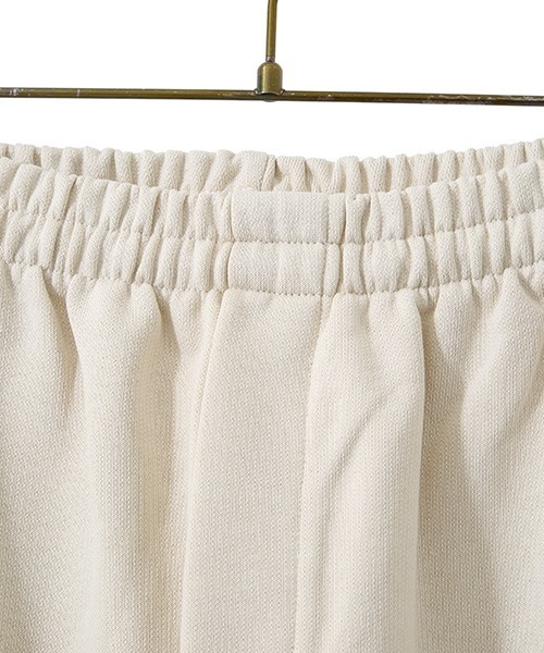 VETEMENTS（ヴェトモン）の「VETEMENTS / ヴェトモン：ANARCHY LOGO SWEATPANTS：UA52PA270[RIP]（スウェットパンツ・メンズ・ブラック×ホワイト/ホワイト系その他・S/XS）」の16枚目の写真