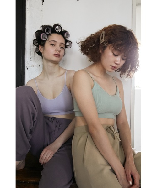 SLY(スライ)の「Sly Skin DISTORTION HAIR CLIP ヘアクリップ(バレッタ/ヘアクリップ・レディース・シルバー/ベージュ・FREE)」の14枚目の写真