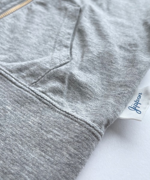 JIPPON（ジポン）の「【UPCYCLE】アップサイクルパーカー（90～140cm）（パーカー・キッズ・オフホワイト/グレー・100/110/130/90/120/140）」の8枚目の写真