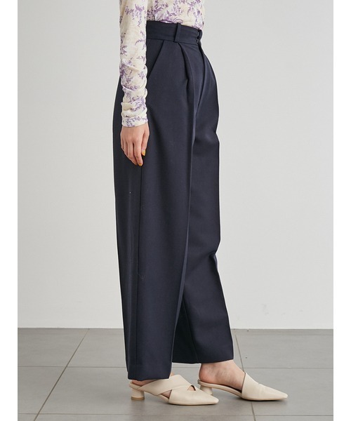 LILY BROWN(リリーブラウン)の「センタープレスパンツ(その他パンツ・レディース・ブラウン/ネイビー/ブラック・0/1)」の7枚目の写真