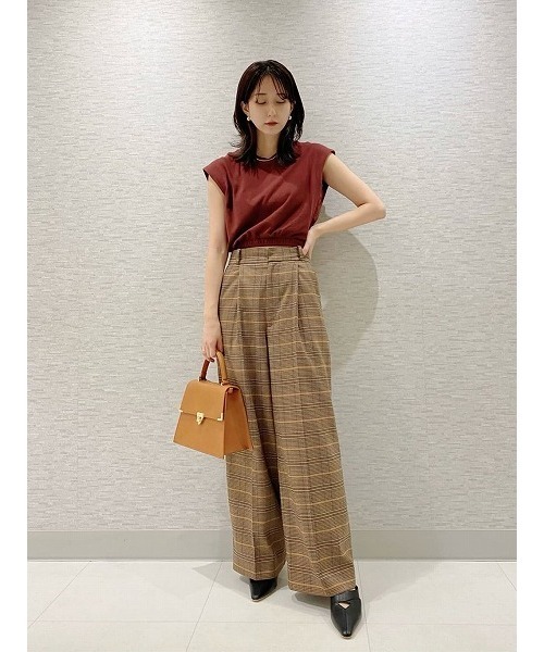 LILY BROWN(リリーブラウン)の「センタープレスパンツ(その他パンツ・レディース・ブラウン/ネイビー/ブラック・0/1)」の16枚目の写真