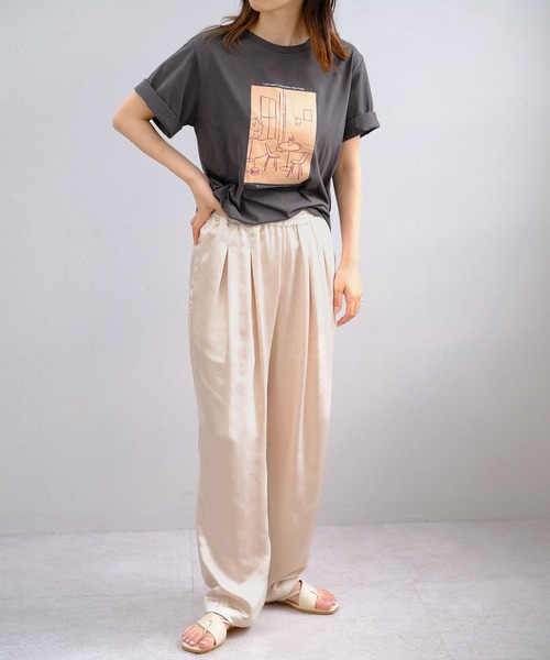 ANDJ(アンドジェイ)の「版画プリントTシャツ(Tシャツ/カットソー・レディース・オフホワイト/ベージュ系その他/チャコール・M)」の19枚目の写真