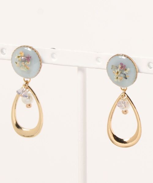 tone（トーン）の「【よひらのはな】しずくメタルパーツとお花のピアス（ピアス（両耳用）・レディース・ブラウン/ピンク/ブルー/グリーン/グリーン系その他・FREE）」の5枚目の写真