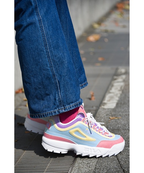 FILA（フィラ）の「FILA/フィラ  ディスラプター 2 サン リアクティブ 紫外線 熱 カラー変化 5XM01564（スニーカー・レディース・ホワイト×パープル/ブラック×パープル・23.0cm/24.0cm/25.0cm）」の6枚目の写真