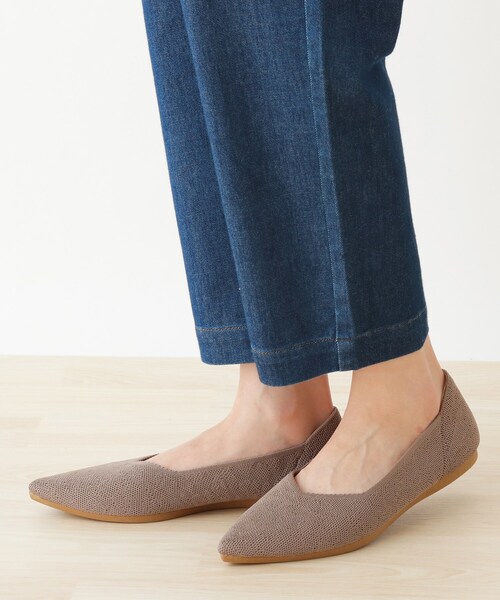 SHOO・LA・RUE（シューラルー）の「◆【伸びる】ニットポインテッドパンプス（パンプス・レディース・ブラック/ダークブラウン/グレー/カーキ・50/40/35/45/30/25）」の5枚目の写真