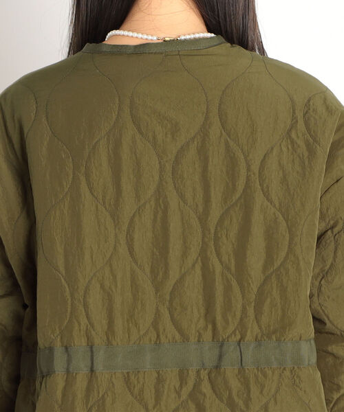 fredy repit（フレディレピ）の「キルティング中綿ブルゾン（ブルゾン・レディース・ブラック/オリーブ・38）」の21枚目の写真