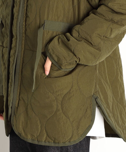 fredy repit（フレディレピ）の「キルティング中綿ブルゾン（ブルゾン・レディース・ブラック/オリーブ・38）」の4枚目の写真