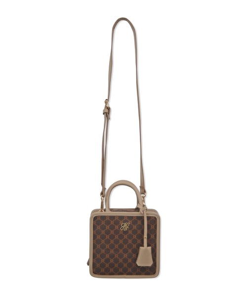 ANDGEEBEE（アンジービー）の「モノグラムショルダーバッグ（ショルダーバッグ・レディース・ブラウン・FREE）」の9枚目の写真