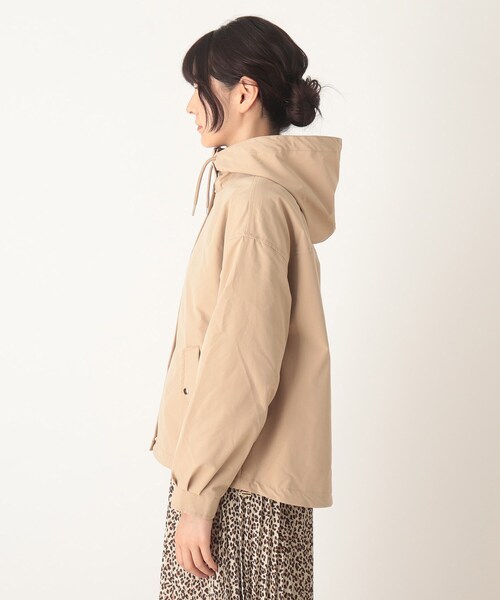 DRESKIP(ドレスキップ)の「◆撥水マウンテンパーカー(ブルゾン・レディース・サンドベージュ/カーキ/ネイビー・03/04/02)」の6枚目の写真